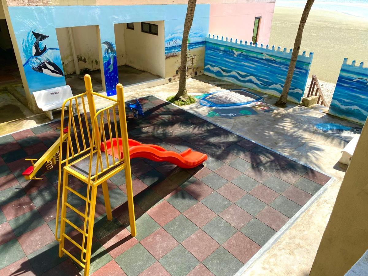 D' Sea View Apartment ポートディクソン エクステリア 写真