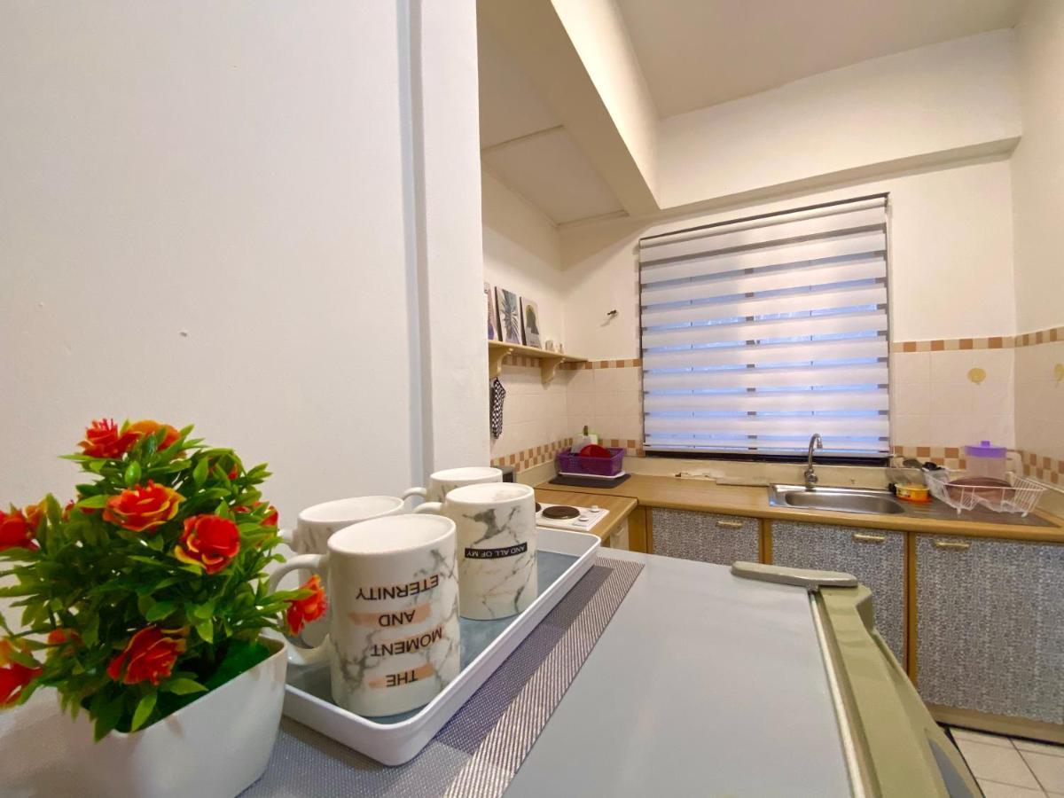 D' Sea View Apartment ポートディクソン エクステリア 写真