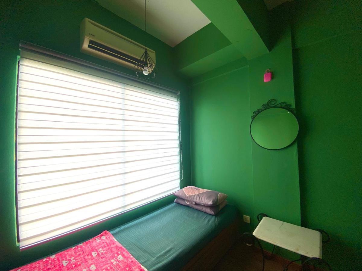 D' Sea View Apartment ポートディクソン エクステリア 写真