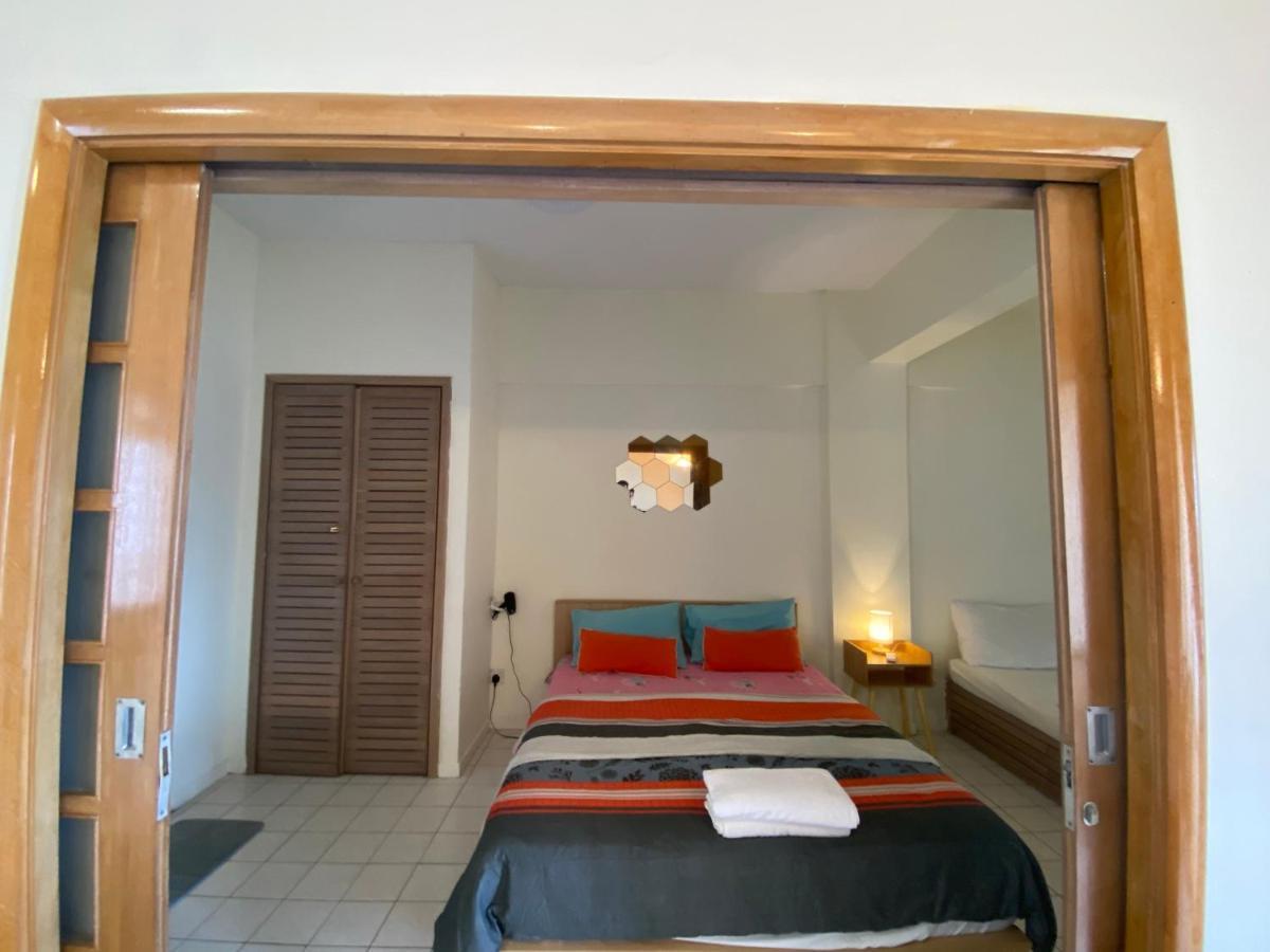 D' Sea View Apartment ポートディクソン エクステリア 写真