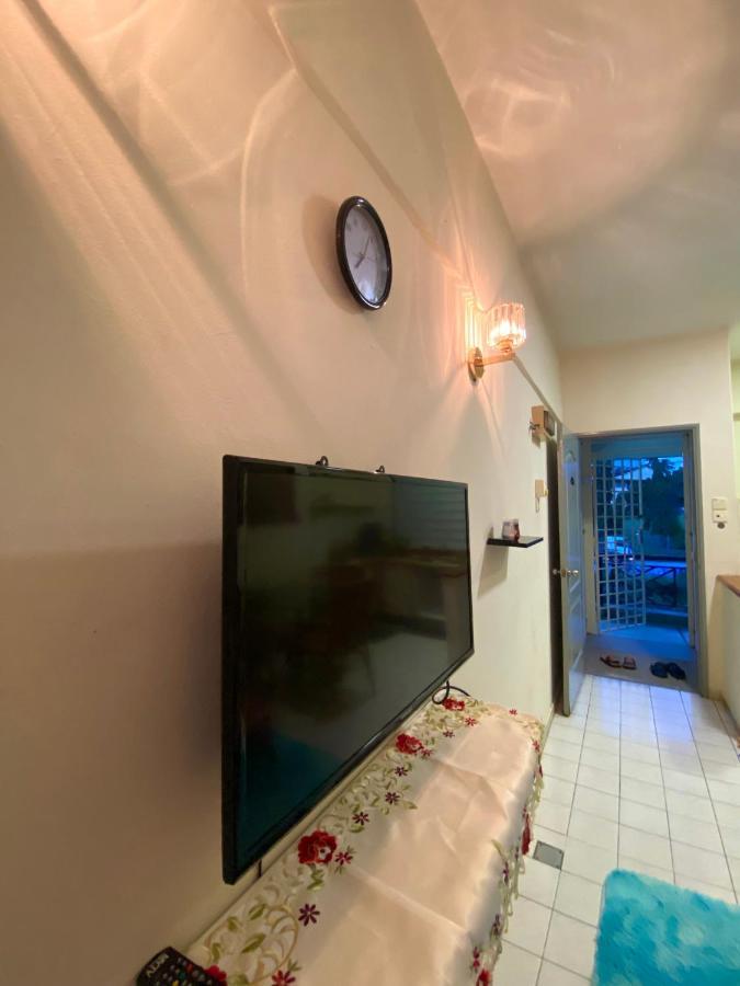 D' Sea View Apartment ポートディクソン エクステリア 写真